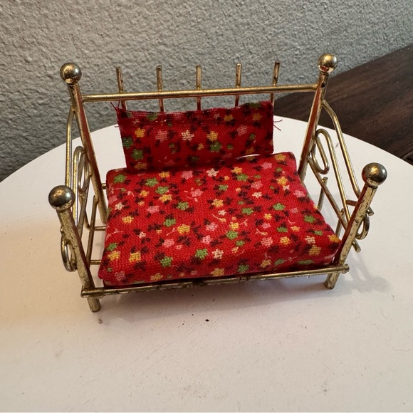 Other - Vintage dollhouse furniture gold brass bed